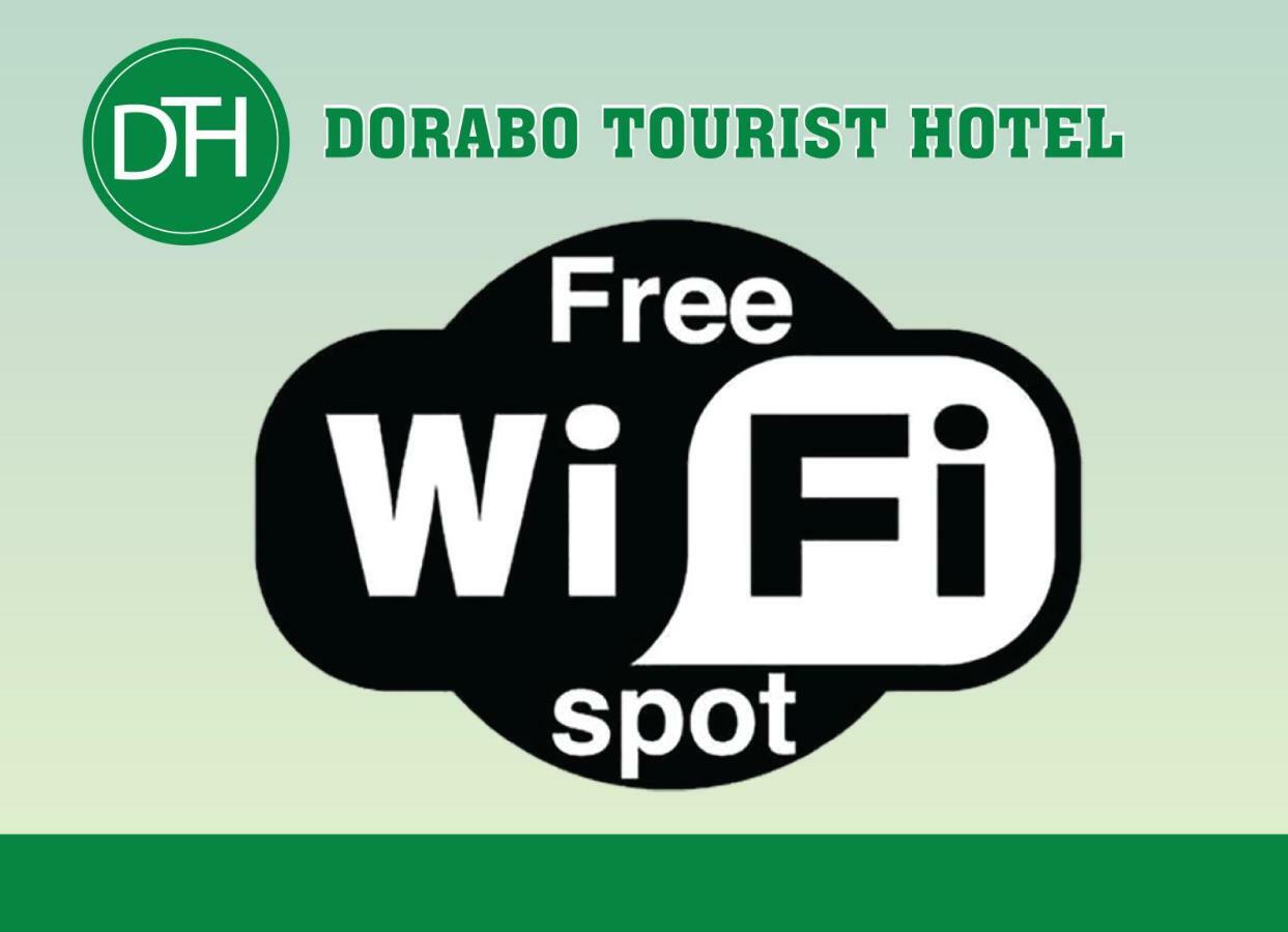 Dorabo Tourist Hotel Джинджа Екстериор снимка